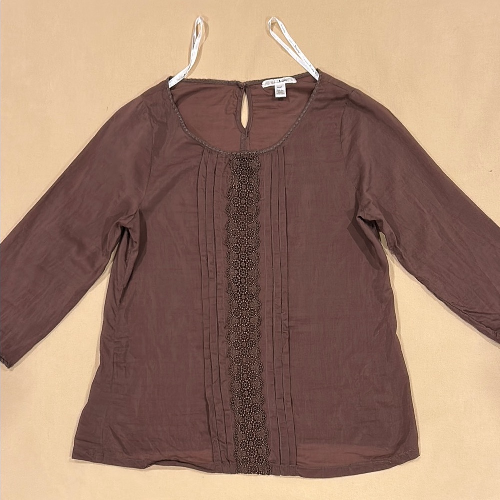 Trinity Brown 3/4 Sleeve Blouse with Lace
